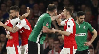 Fanoušci šli proti Wengerovi. Arsenal pak vyhrál 5:0 a v FA Cupu postoupil