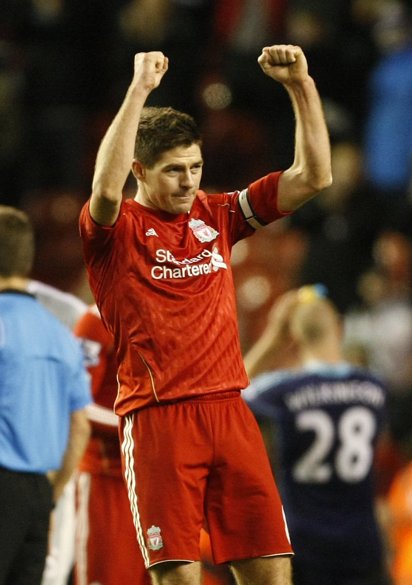 Kapitán Liverpoolu Steven Gerrard možná nenastoupí proti Spartě