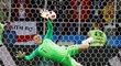 Anglický hrdina. Jordan Pickford chytá rozhodující penaltu v osmifinále s Kolumbií