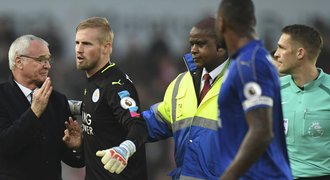 Leicester naštvalo Vardyho vyloučení: Hráči se žlutili, Ranieri vybouchl