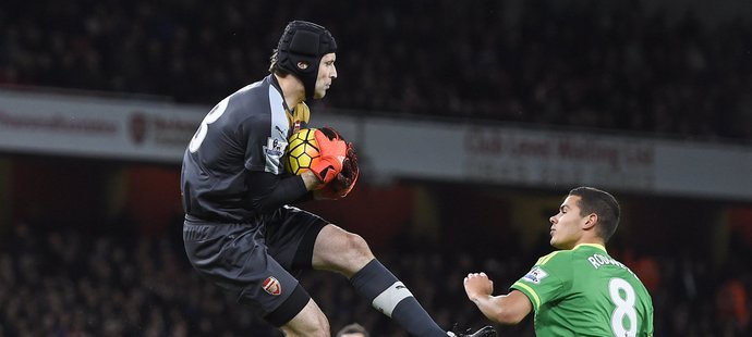 Brankář Arsenalu Petr Čech je podle EA SPORTS indexu nejlepším brankářem Premier League.