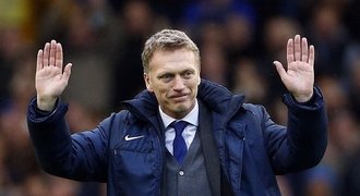 Spory jsou pryč, tvrdí Moyes. Rooney by měl v United zůstat