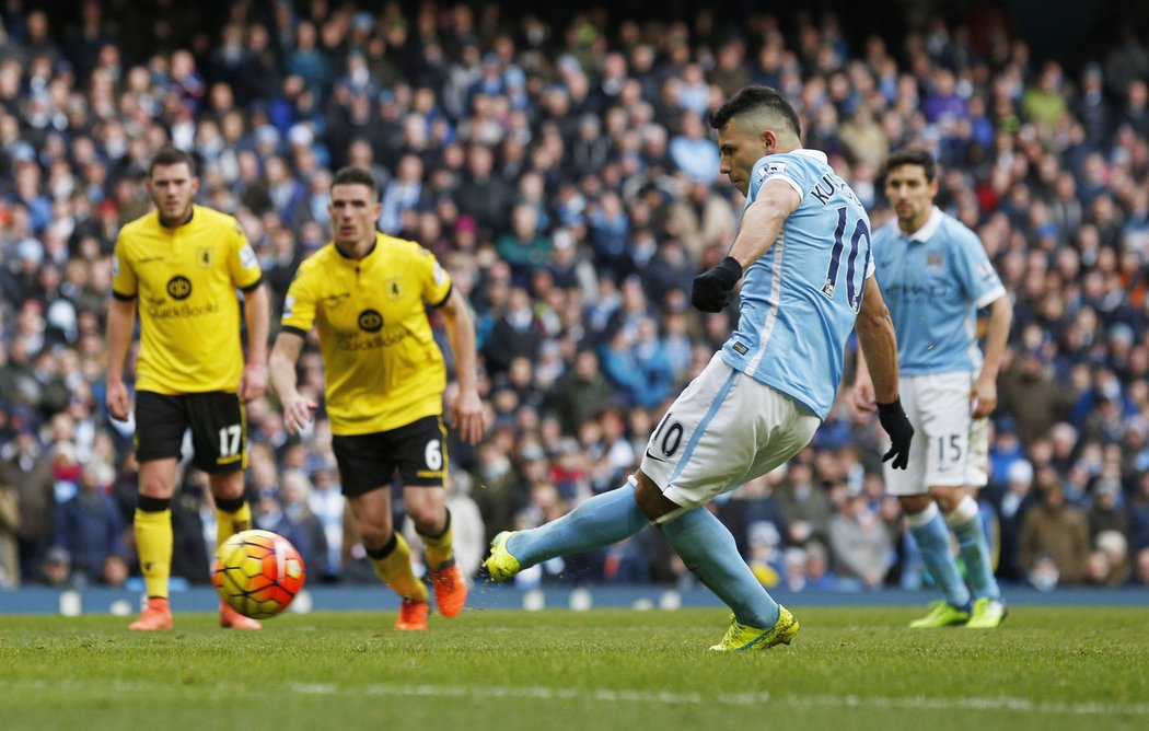 Fotbalisté Manchesteru City vyhráli vysoko nad Aston Villou.