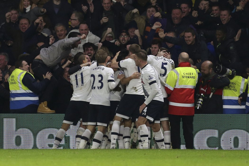 Tottenham slaví, v Premier League vyhrál na půdě Watfordu 2:1 a v průběžné tabulce je na třetím místě.