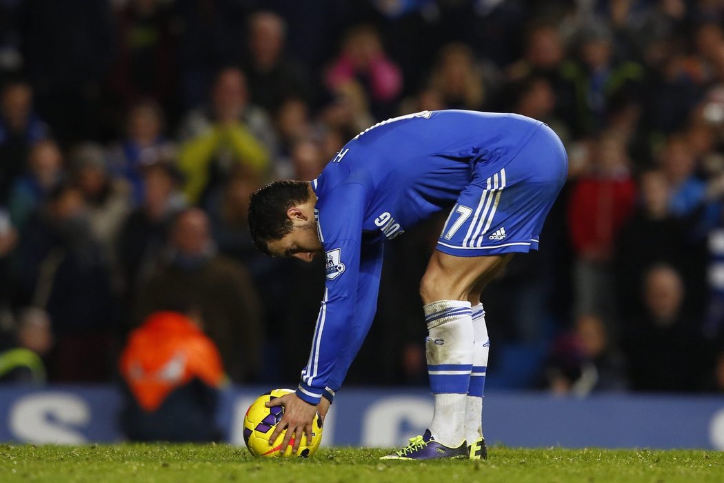 Eden Hazard má nervy ze železa. V nastavení se postavil k penaltě a zajistil Chelsea bod za remízu 2:2 v duelu s WBA