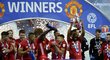 Fotbalisté Manchesteru United slaví triumf v Ligovém poháru po vítězství nad Southamptonem