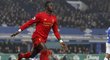 SESTŘIHY: Liverpool rozhodl derby v nastavení, vládne Chelsea