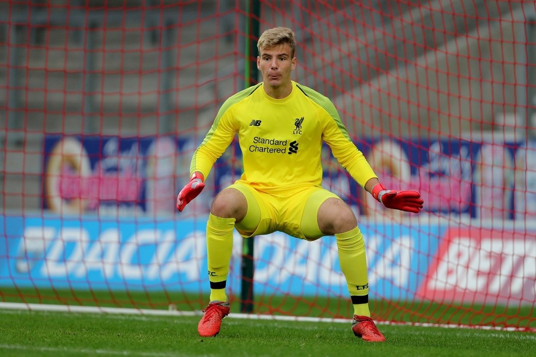 Osmnáctiletý český brankář Vítězslav Jaroš se snaží prorazit v anglickém Liverpoolu