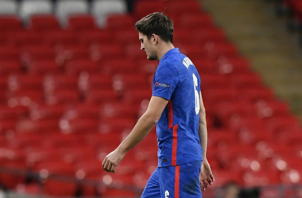 Harry Maguire vydržel proti Dánsku na hřišti jen půl hodiny