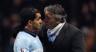 Tévez se vrací do City a tvrdí: Mancini se ke mně choval jako k psovi