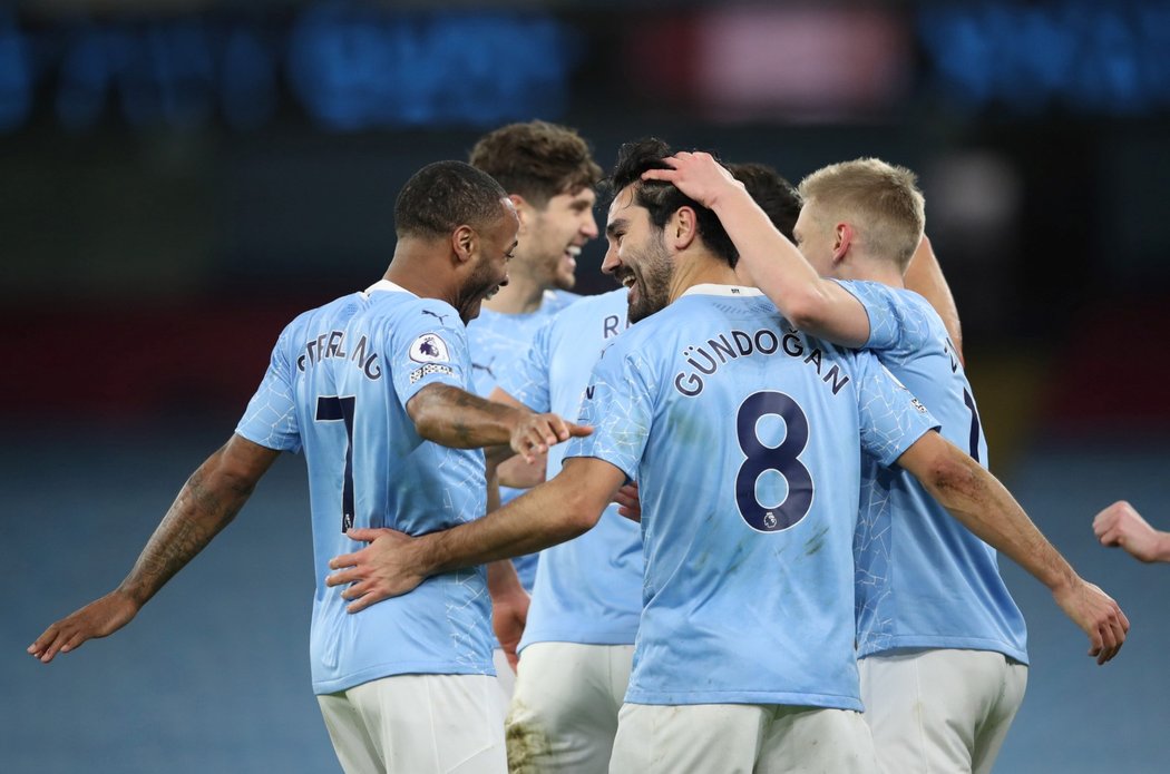 Fotbalisté Manchesteru City zvítězili 4:0 nad Crystal Palace a poskočili na druhé místo tabulky Premier League