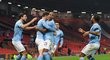 Fotbalisté Manchesteru City porazili v semifinále anglického Ligového poháru městské rivaly z United a zahrají si finále s Tottenhamem