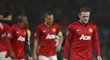 Útočník Manchesteru United Wayne Rooney nevěří, že jeho tým vypadl v Lize mistrů po domácí prohře s Realem Madrid. Navíc jej bolelo, že se nevešel do základní sestavy Rudých ďáblů. Zklamaní byli i další hráči United