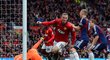 Wayne Rooney krátce po vstřelení branky do sítě Stoke, útočníkům United se v poslední době daří parádně