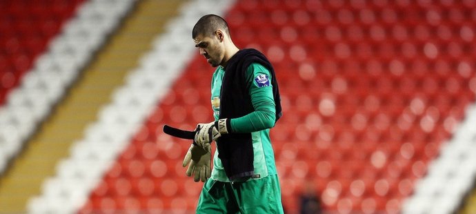 Španělský brankář to má v United složité.