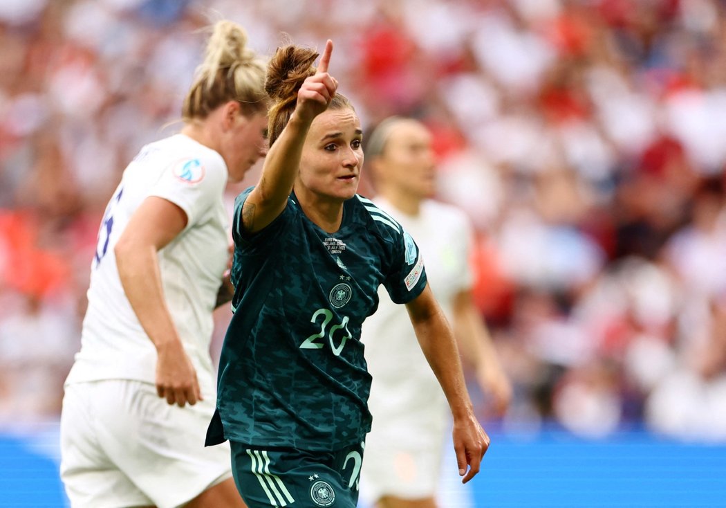 Střelkyně Lina Magullová se postarala o vyrovnávací trefu na 1:1