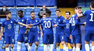 FA Cup: Leicester vyřadil United, Chelsea v semifinále vyzve City