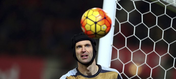 Petr Čech zneškodnil dvě velké šance Stoke