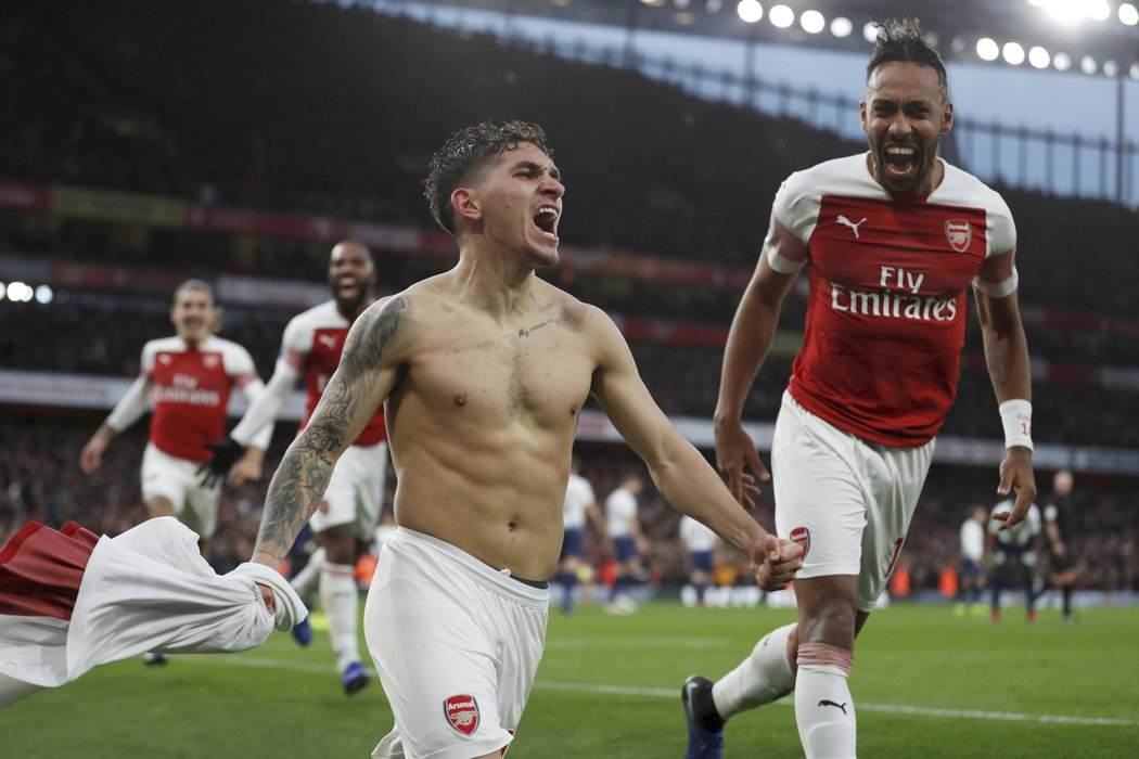 To je radost! Lucas Torreira slaví první trefu v dresu Arsenalu