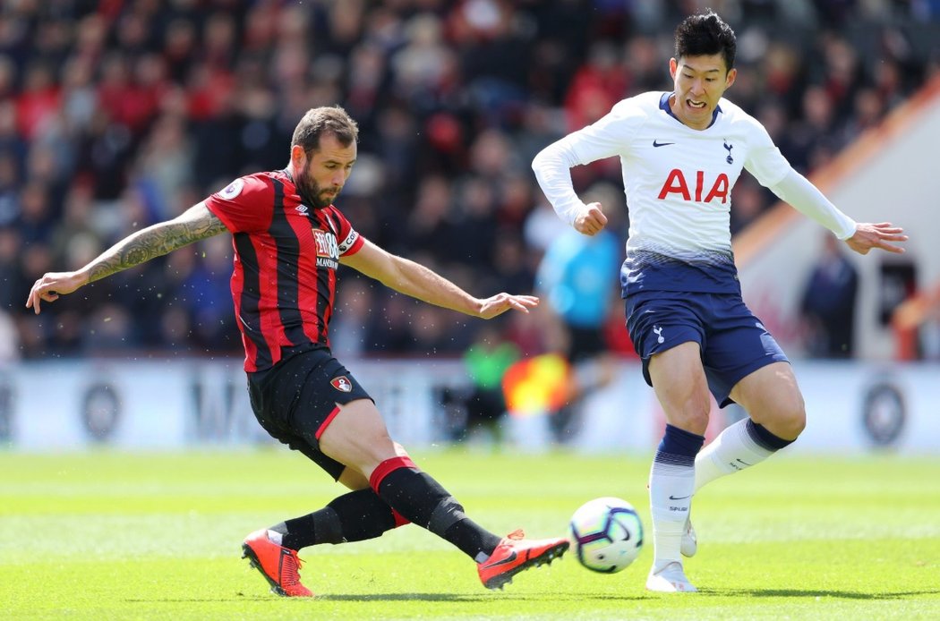 Tottenham hrál v Bournemouthu téměř celý druhý poločas v devíti, nakonec prohrál