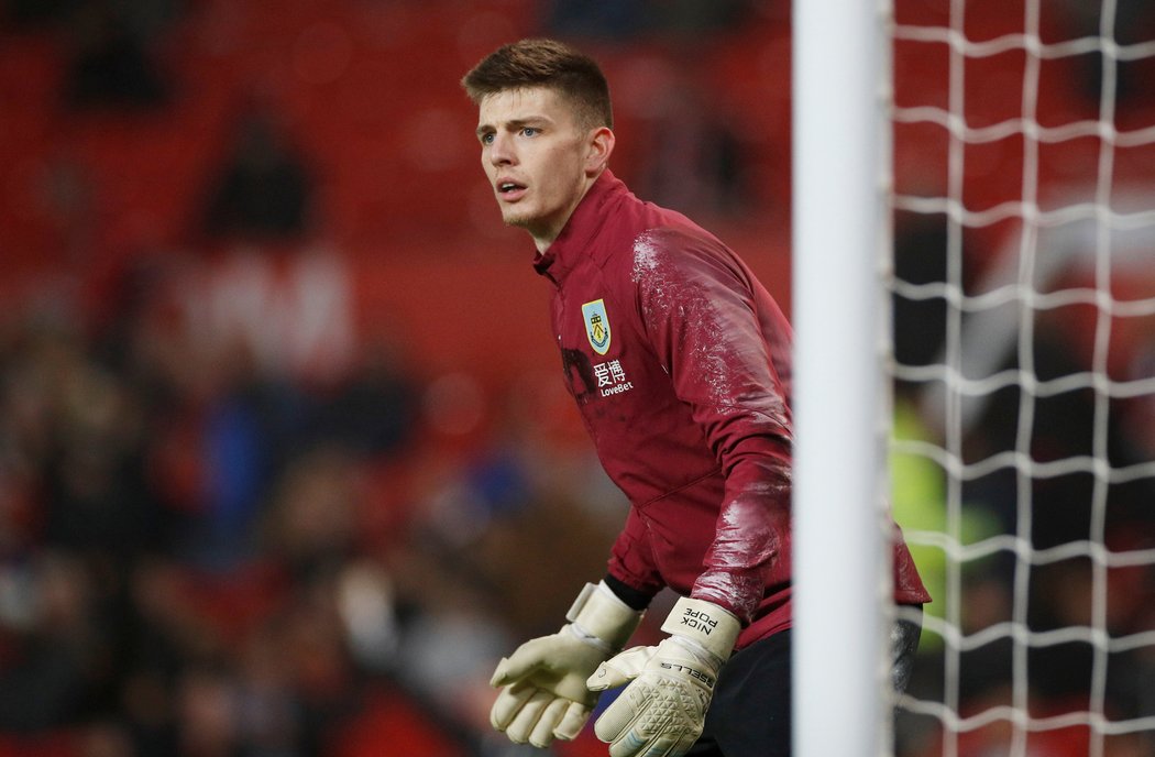 Gólman Burnley Nick Pope může mít namířeno do Chelsea