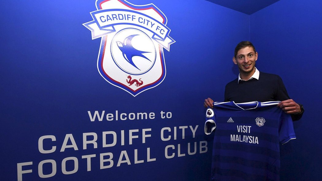 Emiliano Sala přestoupil do Cardiffu v sobotu, stal se nejdražší posilou v historii klubu