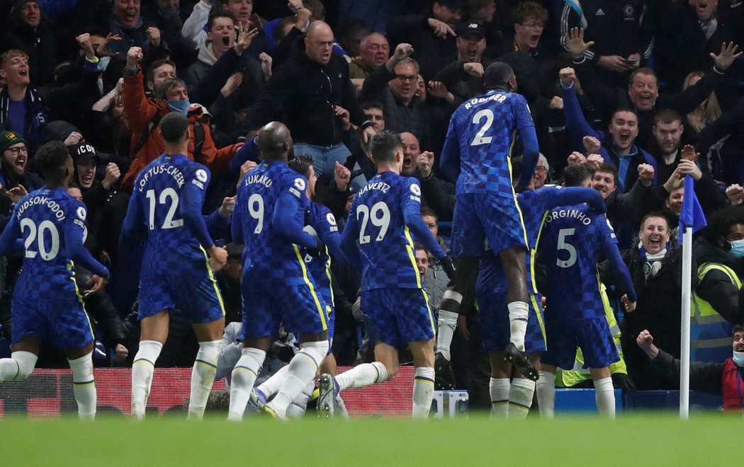 Chelsea porazila Leeds 3:2 díky Jorginhově penaltě v závěru utkání