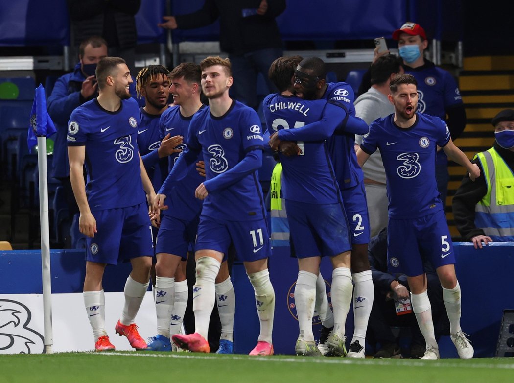 Chelsea porazila Leicester 2:1 a výrazně se přiblížila postupu do Ligy mistrů