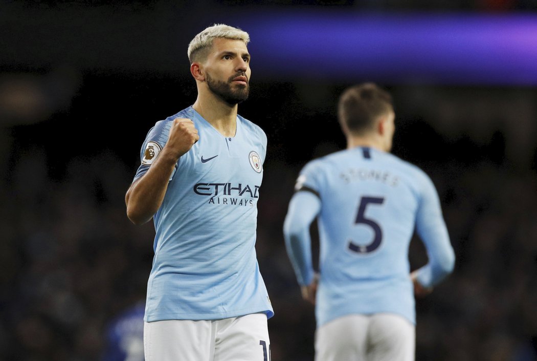 Sergio Agüero setnul Chelsea hattrickem