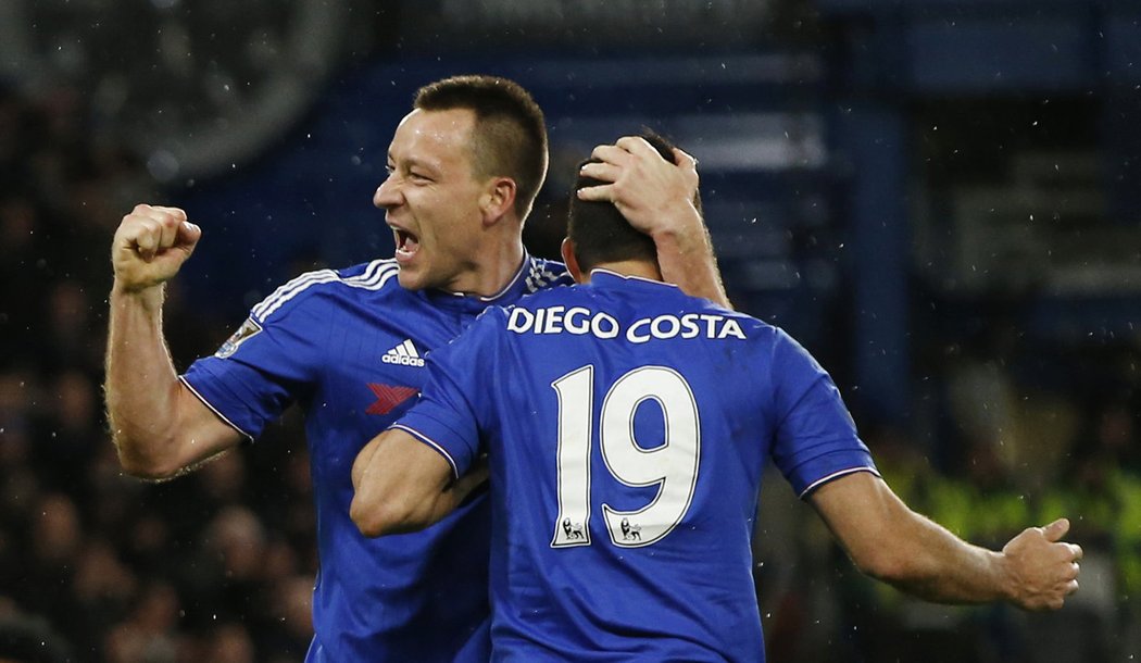 Chelsea má John Terry v srdci. Jeho gesto mluví jasně, nic pro něj neznamená víc.