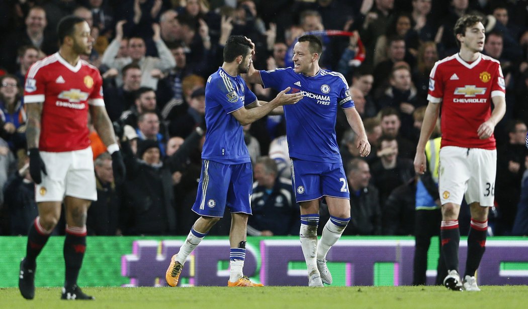 Zmar Manchesteru United, radost Chelsea. &#34;Blues&#34; v nastavení šlágru vyrovnali na konečných 1:1.