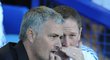 Manažer Chelsea José Mourinho měl při utkání s Evertonem o čem přemýšlet