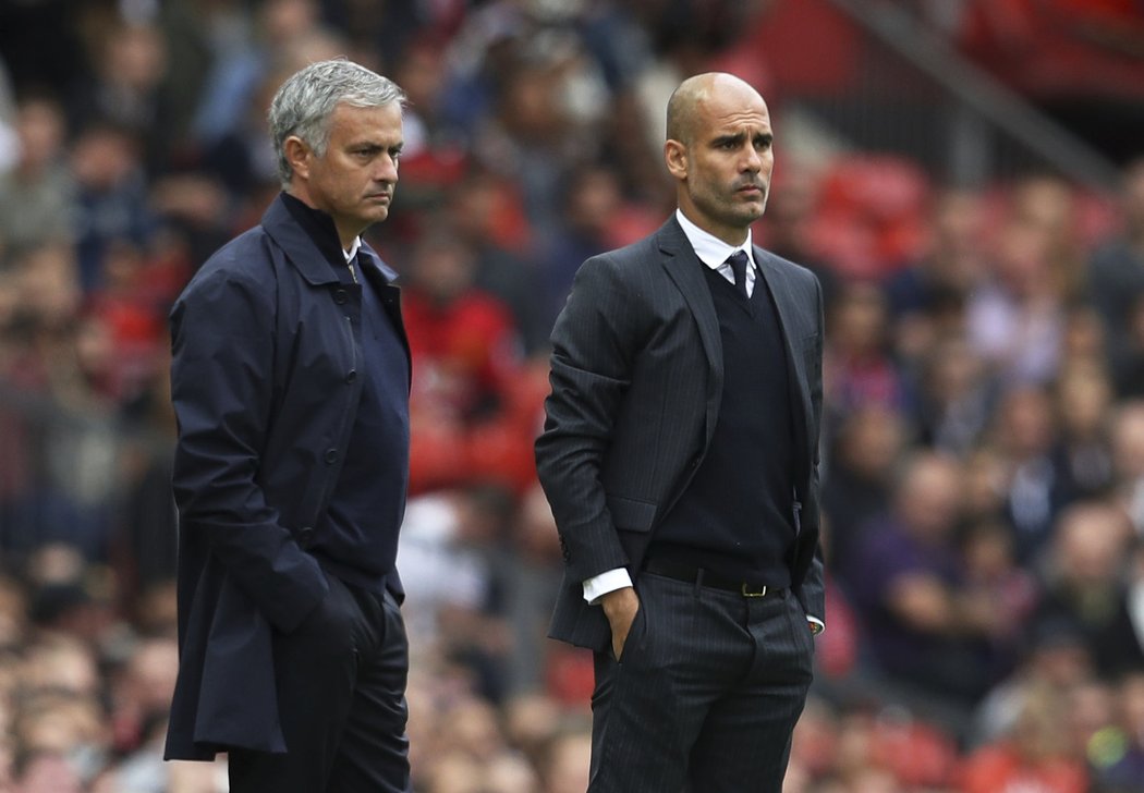 Trenéři José Mourinho a Pep Guardiola prožívají v Manchesteru krizi