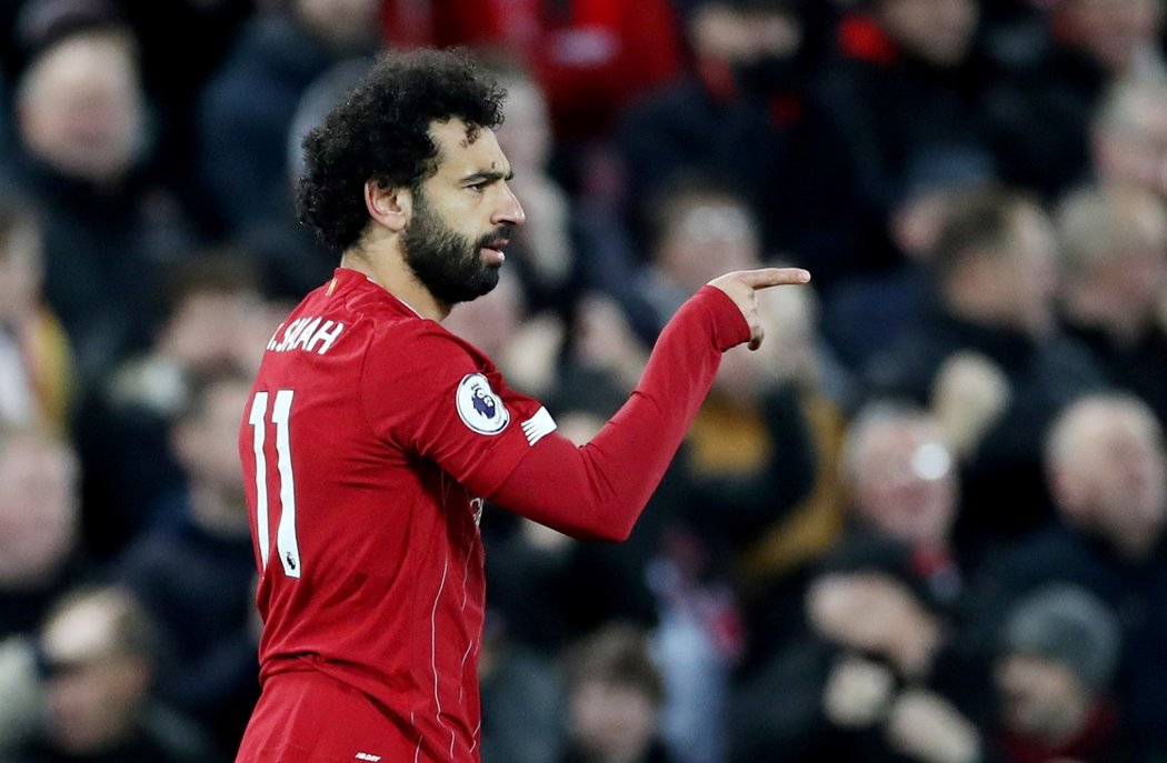 Mohamed Salah slaví vedení 2:0 nad největším konkurentem v boji o titul, Manchesterem City