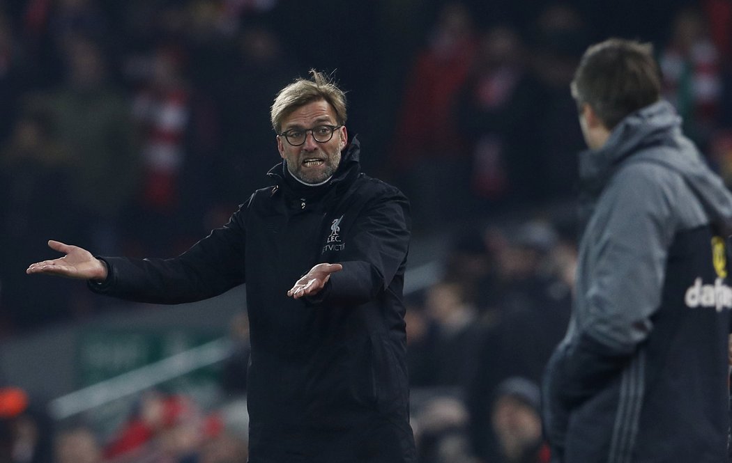 Trenér Liverpoolu Jürgen Klopp se rozčiluje v zápase se Sunderlandem