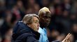 Kouč Manchesteru City Roberto Mancini vysílá do zápasu s Arsenalem blonďáka Maria Balotelliho