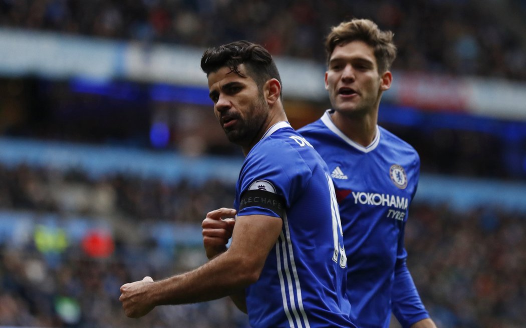 Střelec Chelsea Diego Costa věnoval svůj gól zesnulým krajanům, fotbalistům týmu Chapecoense
