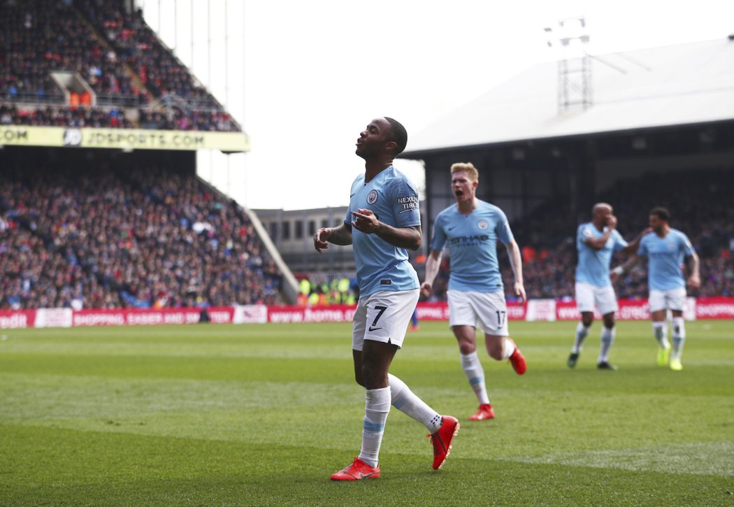 Raheem Sterling dal Crystal Palace dva góly