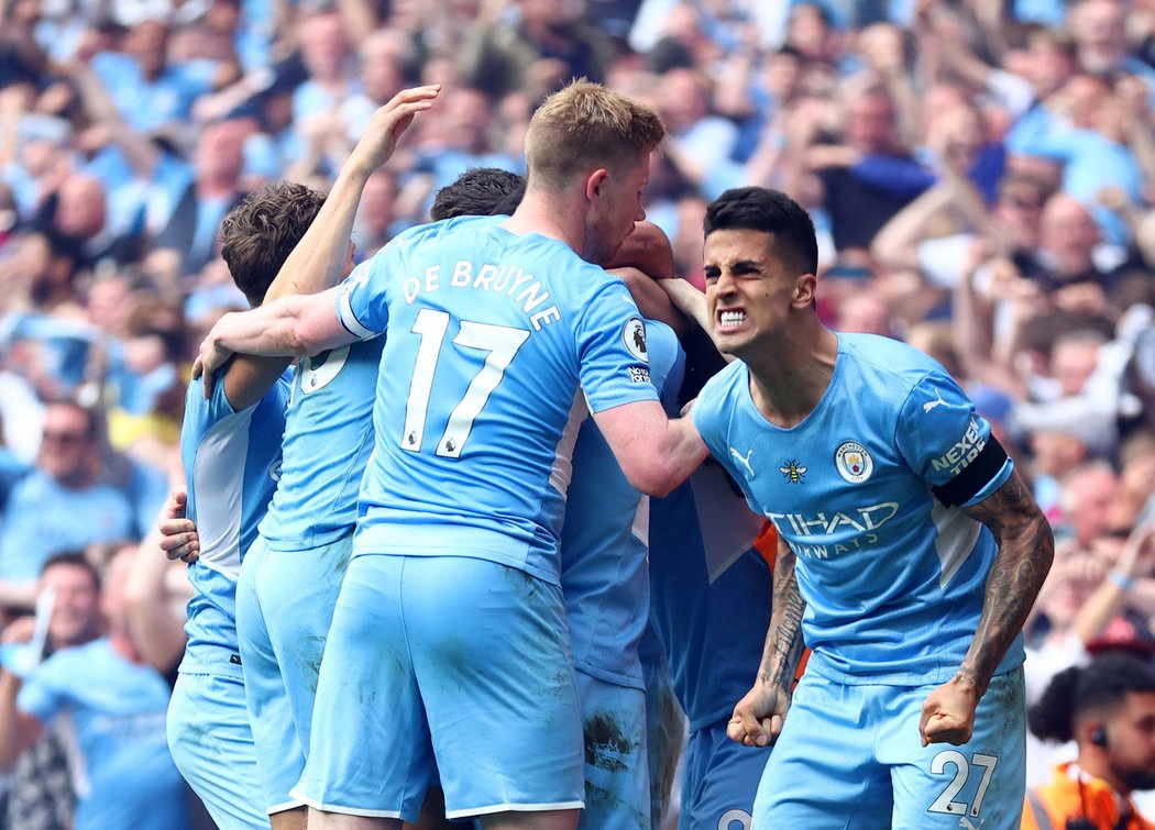 Manchester City obhájil anglický titul