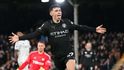 Phil Foden se na hřišti Fulhamu dvakrát prosadil