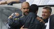 Spokojený trenér Manchesteru City pep Guardiola po výhře nad Swansea