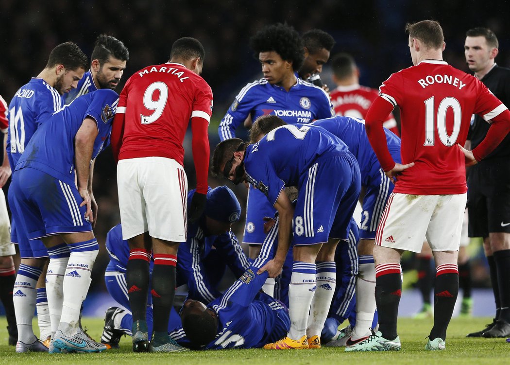 Fotbalisté Chelsea v duelu s Manchesterem United v rámci Premier League