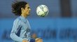 Uruguayský útočník Cavani musí nuceně vynechat tři zápasy a zaplatit vysokou pokutu za užití slova "negritu"