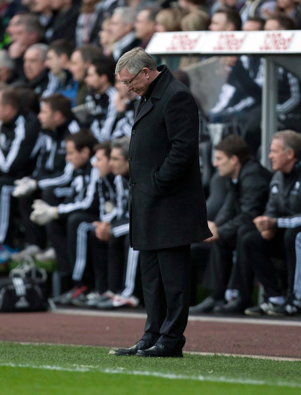 Sir Alex Ferguson byl po zápase na půdě Swansea zklamaný z výsledku a naštvaný na soupeře