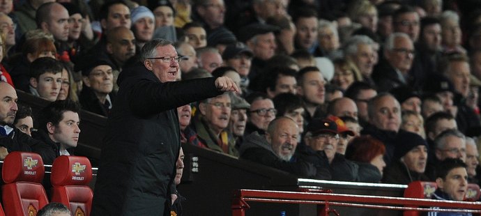 Sir Alex Ferguson sice může být spokojený s výsledky Manchesteru United., V sobotu se ale ostře opřel do konkurenčního Tottenhamu