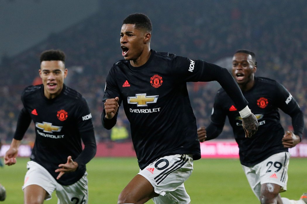 Marcus Rashford poslal United do vedení, v tu chvíli tým z Manchesteru věřil ve velký obrat