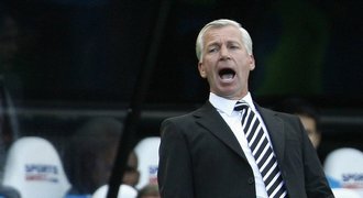 Straky mají inspiraci pro Straku. Pardew si získává fanoušky