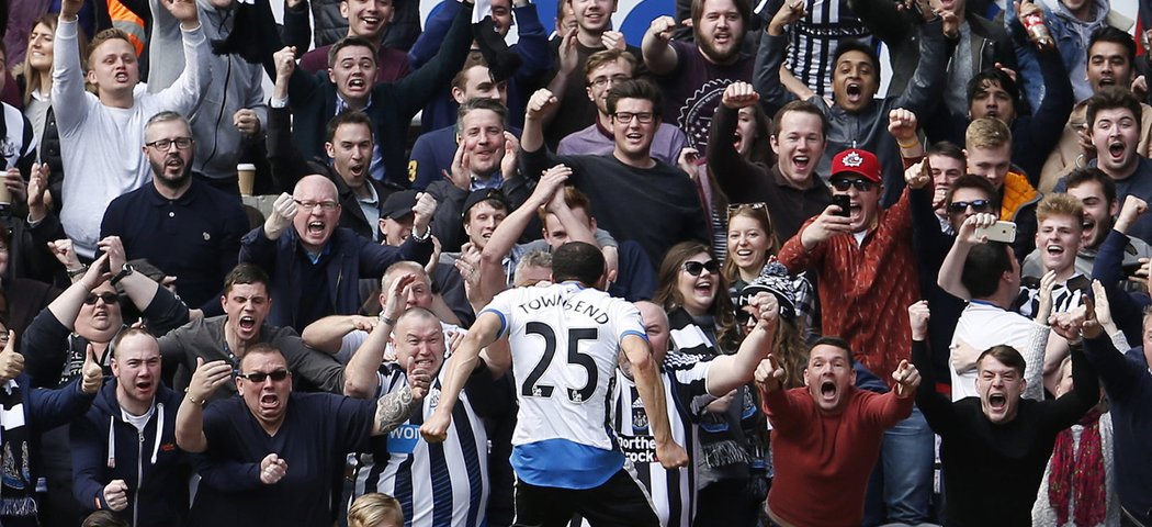 Newcastle slaví důležitou výhru nad Crystal Palace.