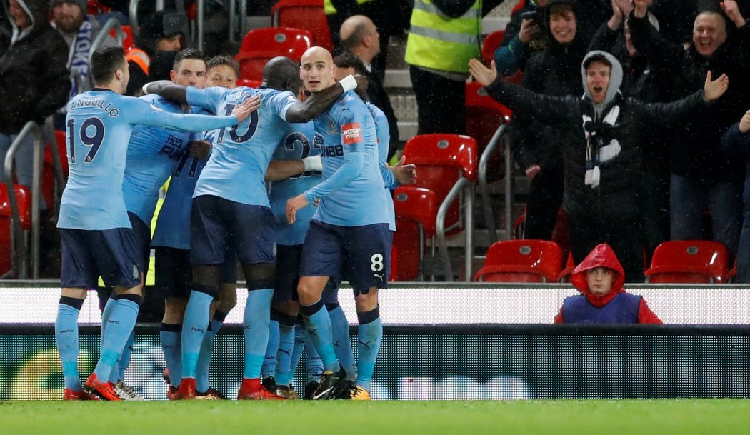 Newcastle zvítězil na půdě Stoke 1:0 a připsal si důležitou výhru v boji o záchranu