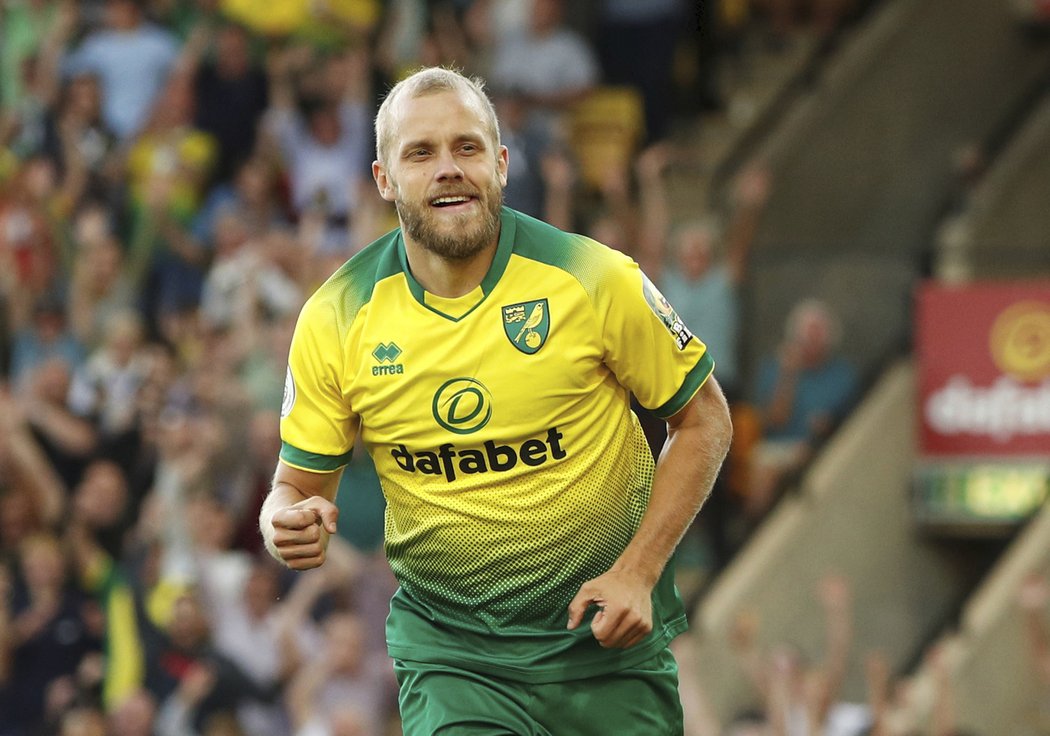 Teemu Pukki rozhodl přestřelku mezi Norwichem a šampiony z Manchesteru City